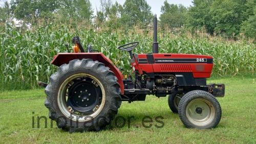 Case IH 245 opinión y ficha técnica