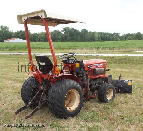 Yanmar YM186 opinión y ficha técnica